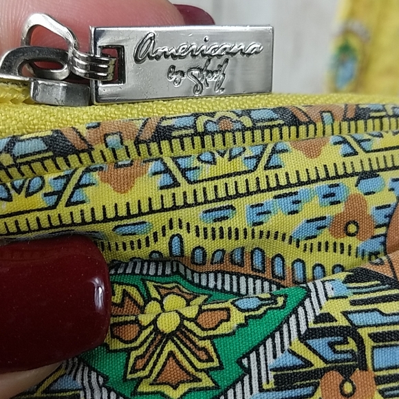 Americana by Sharif, yellow floral bag with zipper - Picture 4 of 8